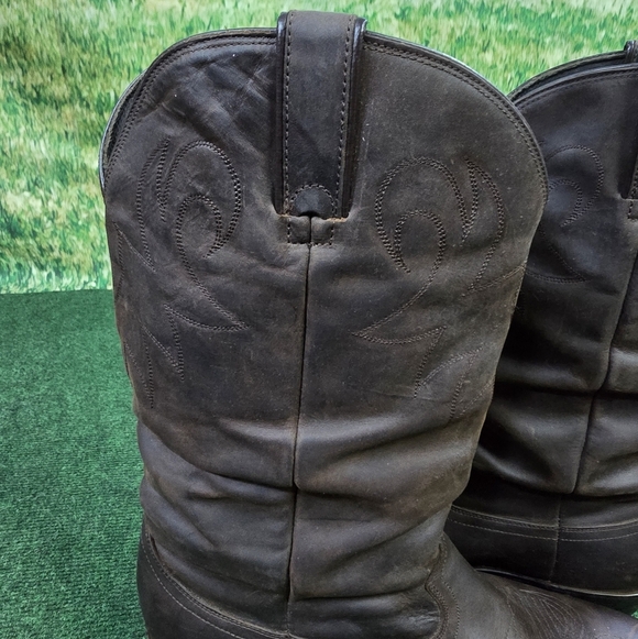 Durango | Slouchy Distressed Oil Soaked Leather Western Extra Wide Fit Boots - Picture 8 of 16